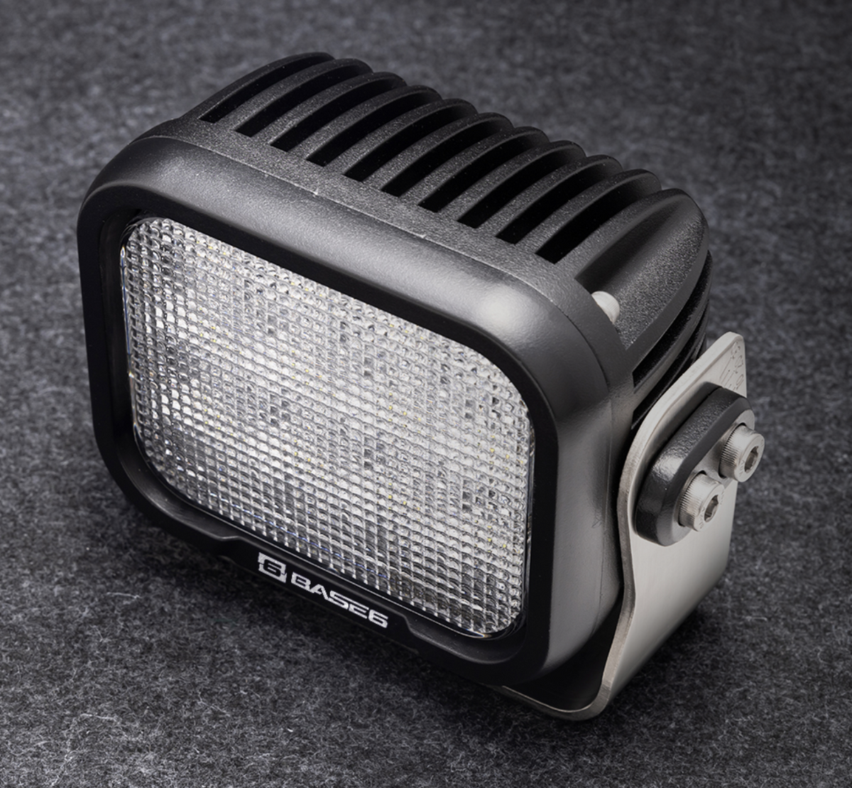 BASE6 HD Series 120W Work Light Spot Beam