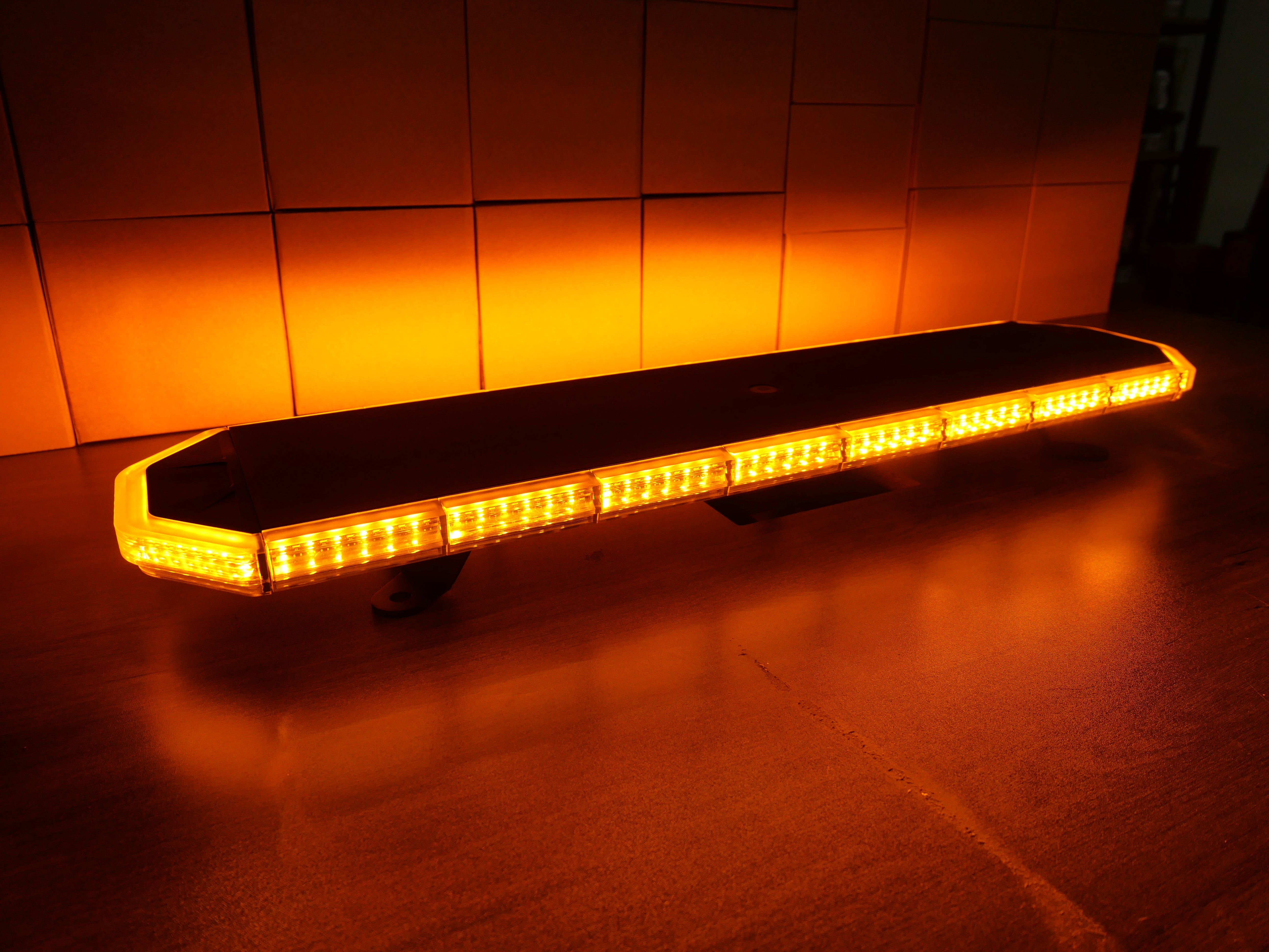 Guardian Warning Light Bar, 1560mm Long, Amber Warning, Control Panel